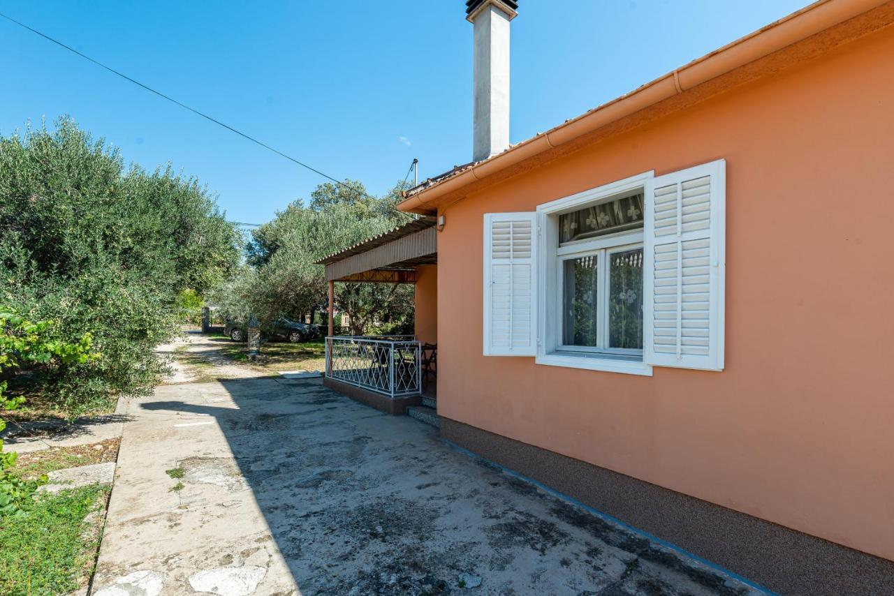 Apartments With A Parking Space Bibinje, Zadar - 12270 المظهر الخارجي الصورة